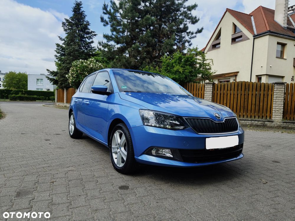 Skoda Fabia 1.2 TSI Cool Edition Red & Grey - 1