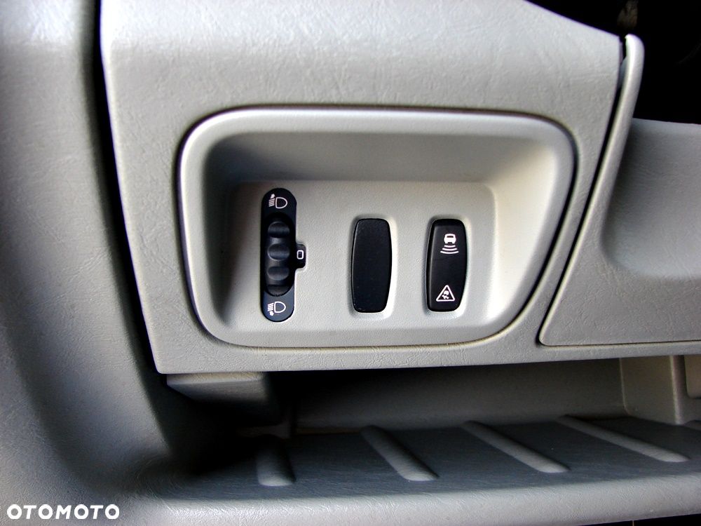 Opel Vivaro - 25