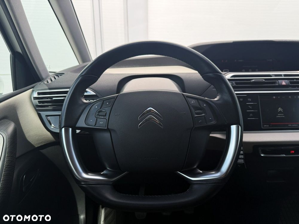 Citroën C4 Picasso 1.2 PureTech Shine S&S - 16