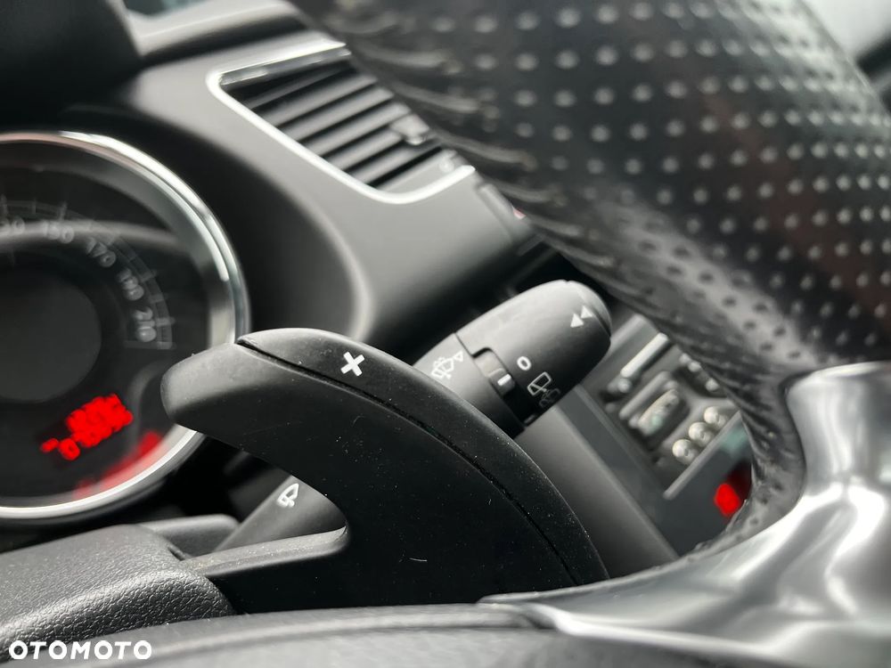 Peugeot 3008 2.0 HDi HYbrid4 - 30