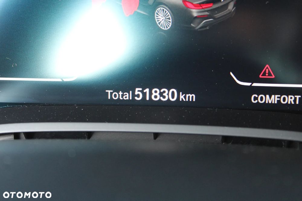 BMW Seria 8 840i xDrive - 23