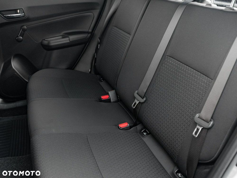 Suzuki Swift - 25
