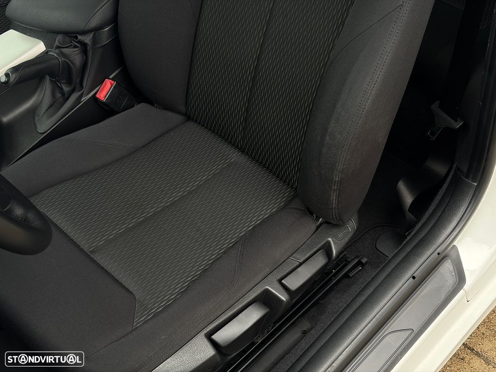 BMW 116 i - 22