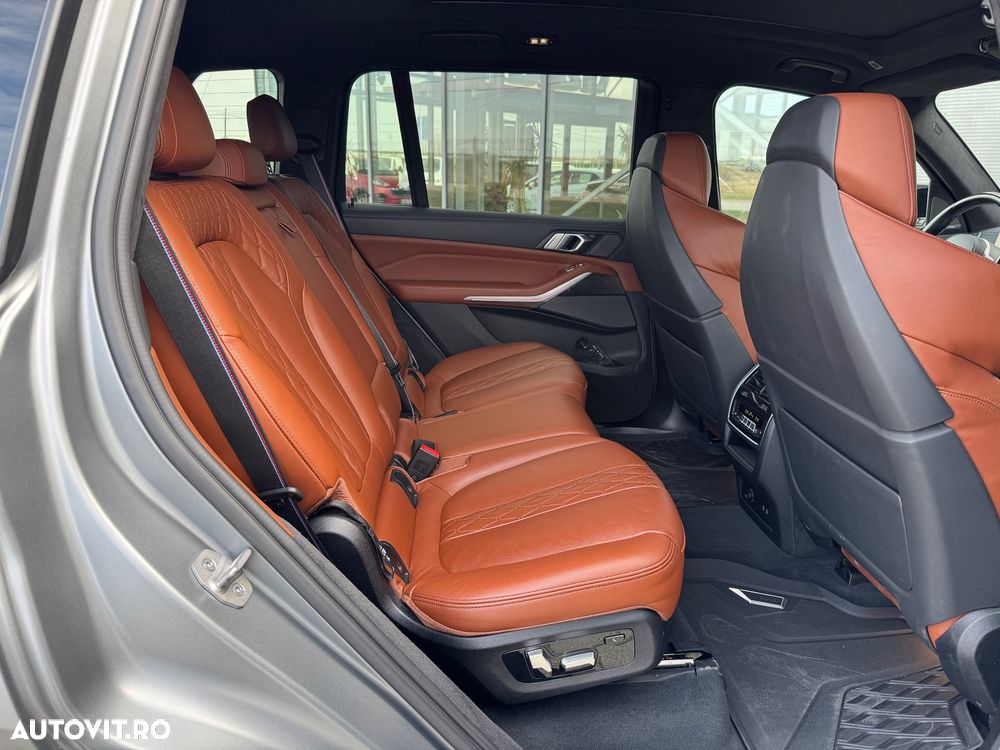 BMW X7 M60i xDrive - 19