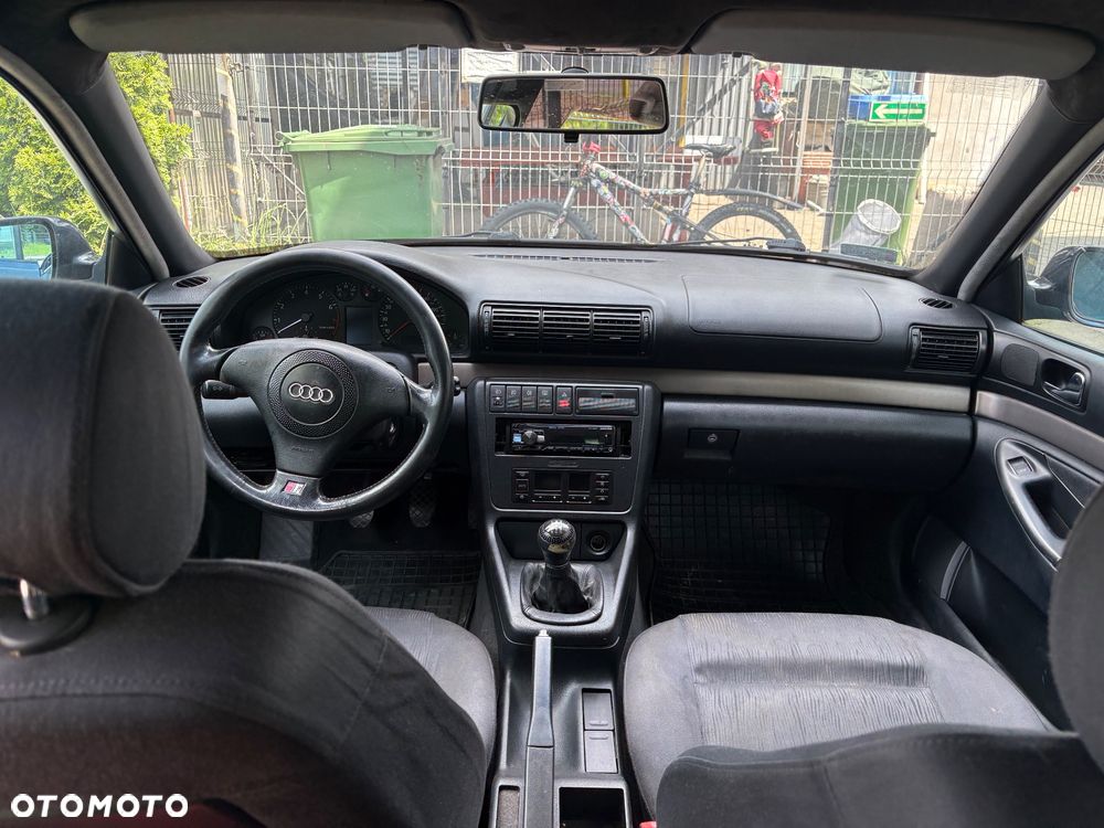 Audi A4 Avant 1.8T - 6