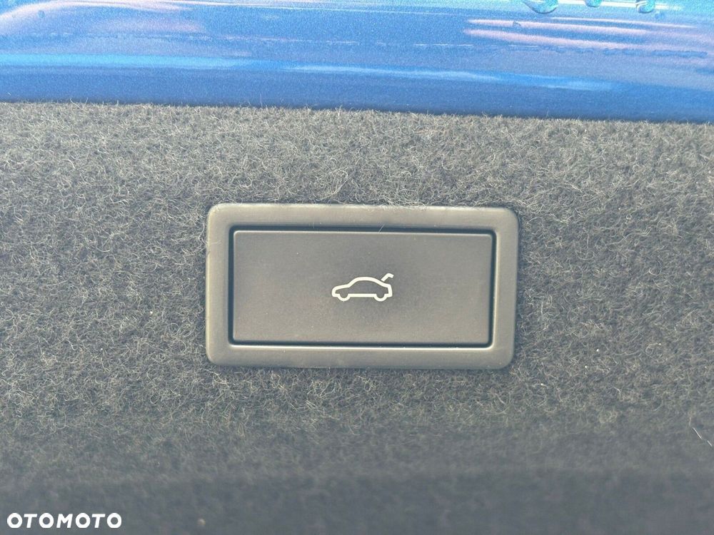 Skoda Octavia 2.0 TDI Selection DSG - 20