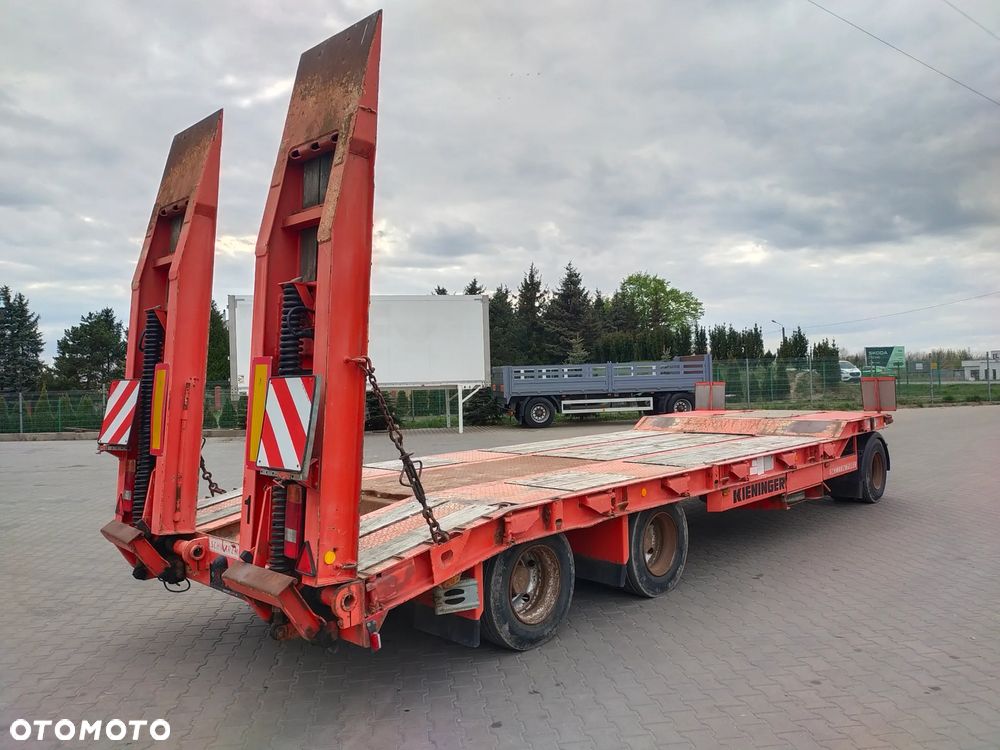 Schwarzmuller Przyczepa niskopodwoziowa 3 OSIE Najazdy Ręcznie rozkładane - 3