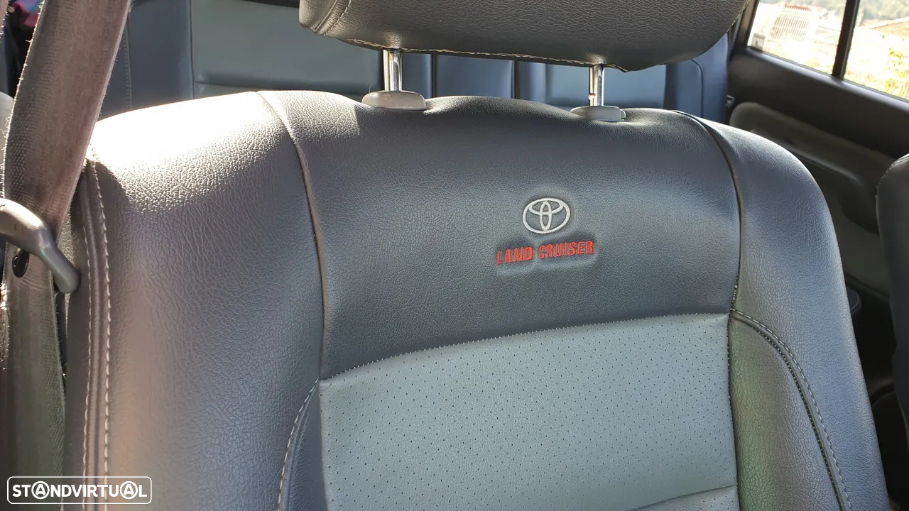 Toyota Land Cruiser 3.0 TD Pack 2 - 31