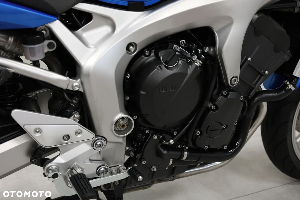Yamaha FZ - 31