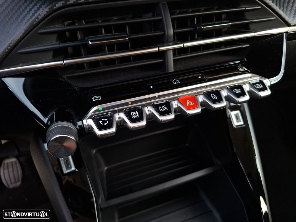 Peugeot 208 1.2 PureTech Active - 19