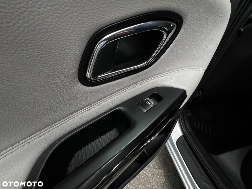 Kia Ceed 1.6 GDI DCT Platinum Edition - 12