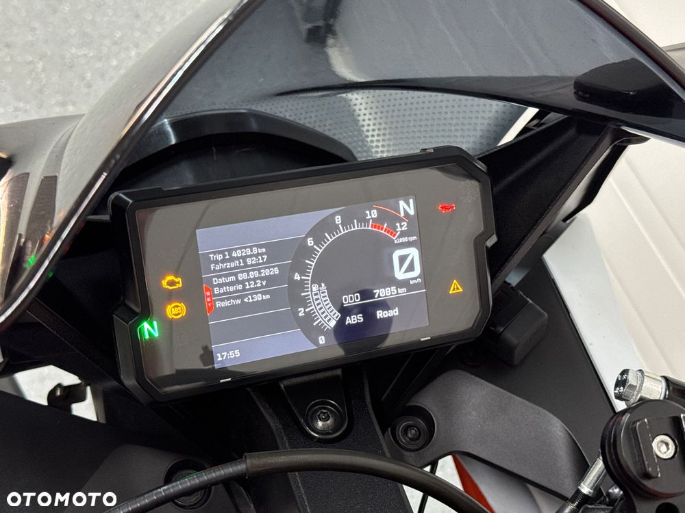 KTM RC 125 - 30