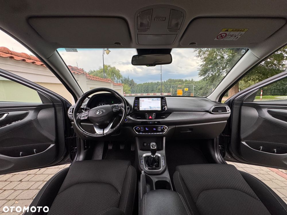 Hyundai i30 - 16
