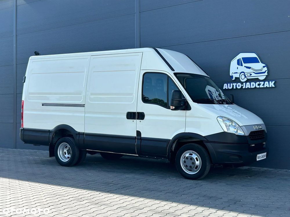Iveco Daily 50C15 35C15 3.0 HPI L3H2 Średniak **KLIMA**Hak 3,5t.**NA BLIŹNIAKACH**Sprowadzony**2013R** - 2