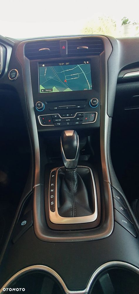 Ford Mondeo 2.0 TDCi PowerShift-Aut Allrad Titanium - 9