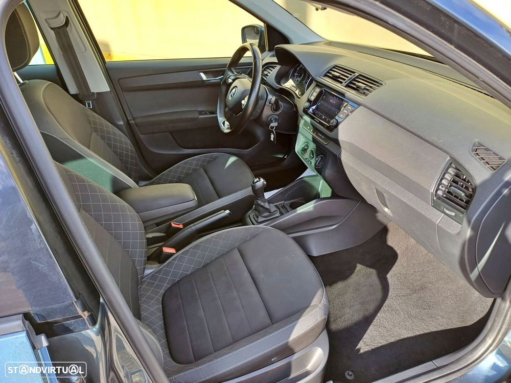 Skoda Fabia Break 1.0 TSI Ambition DSG - 6