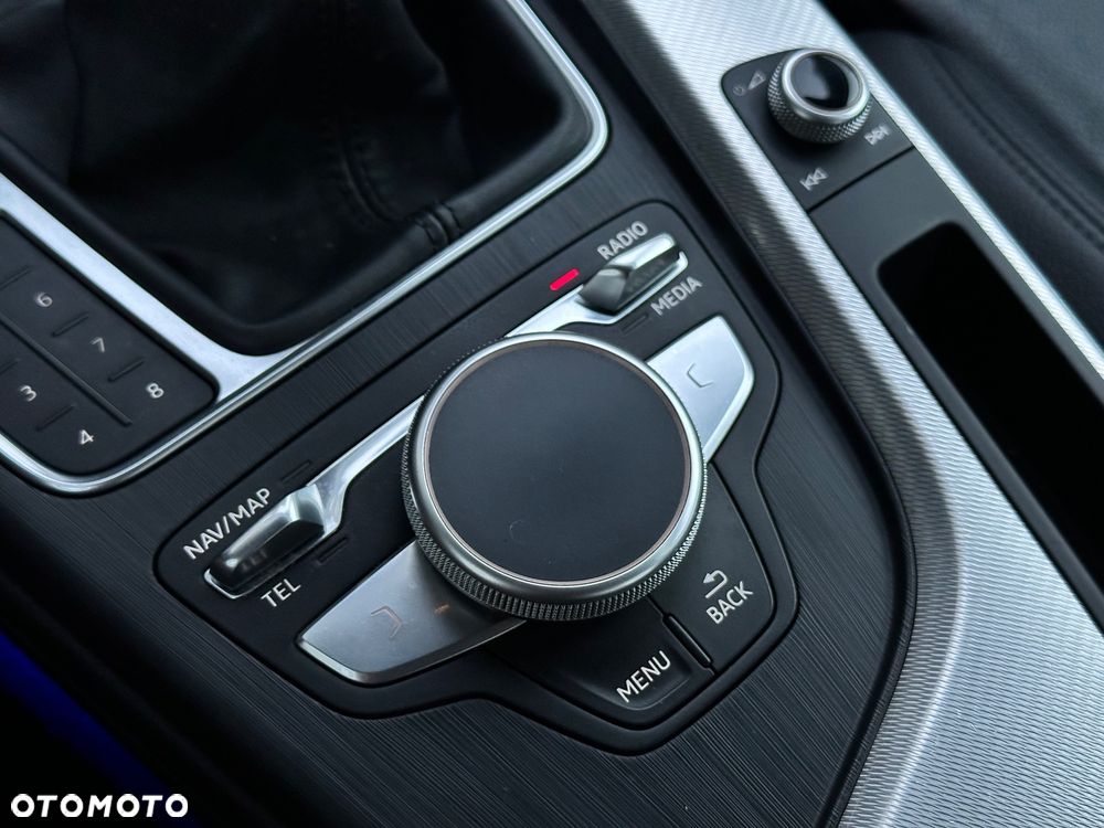 Audi A4 Limousine 2.0 TDI Quattro - 23