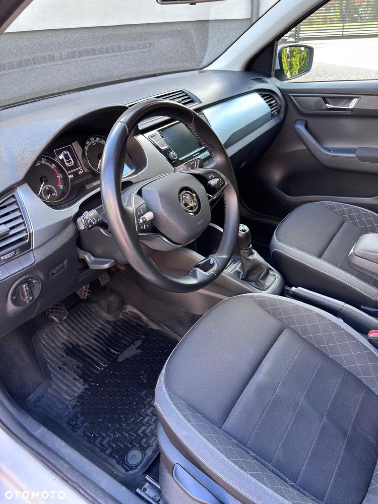 Skoda Fabia 1.0 TSI Ambition - 8