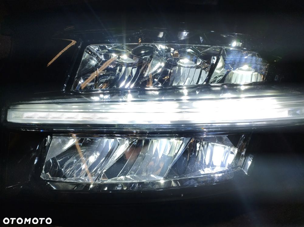 Reflektor renault gama t Evolution lampa - 10