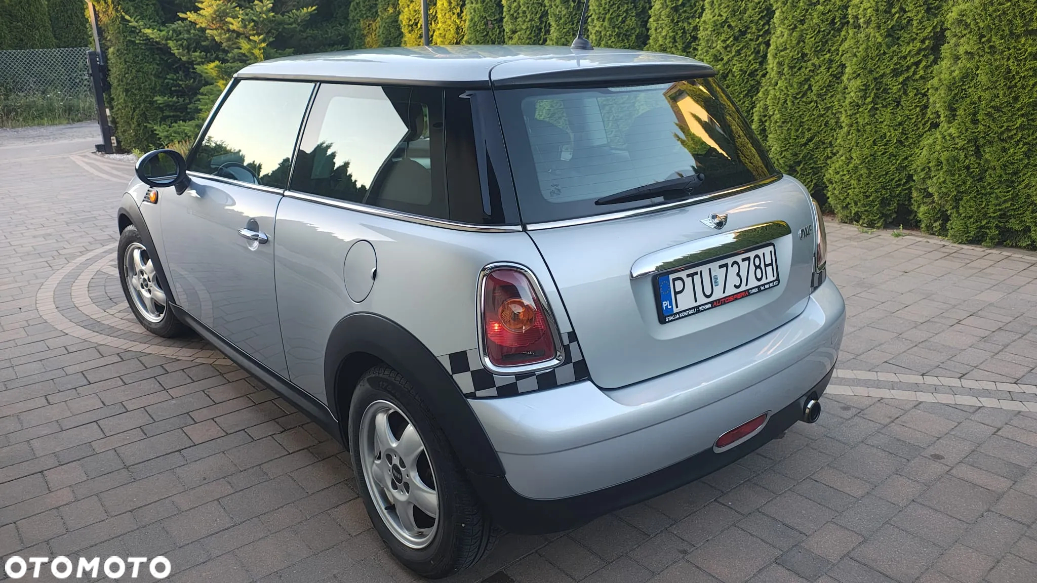 MINI ONE Standard - 4
