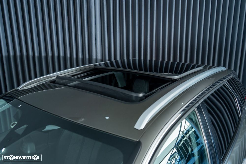 Peugeot 3008 1.2 PureTech Allure Pack EAT8 - 4