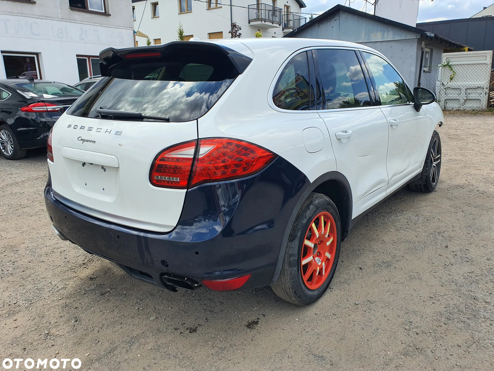 Porsche Cayenne Standard - 5