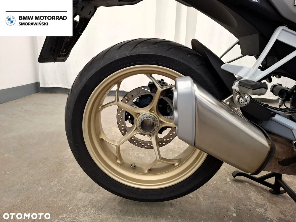 Moto Guzzi V100 Mandello - 12