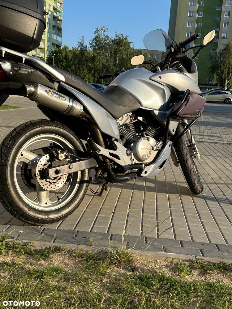 Honda XL - 3