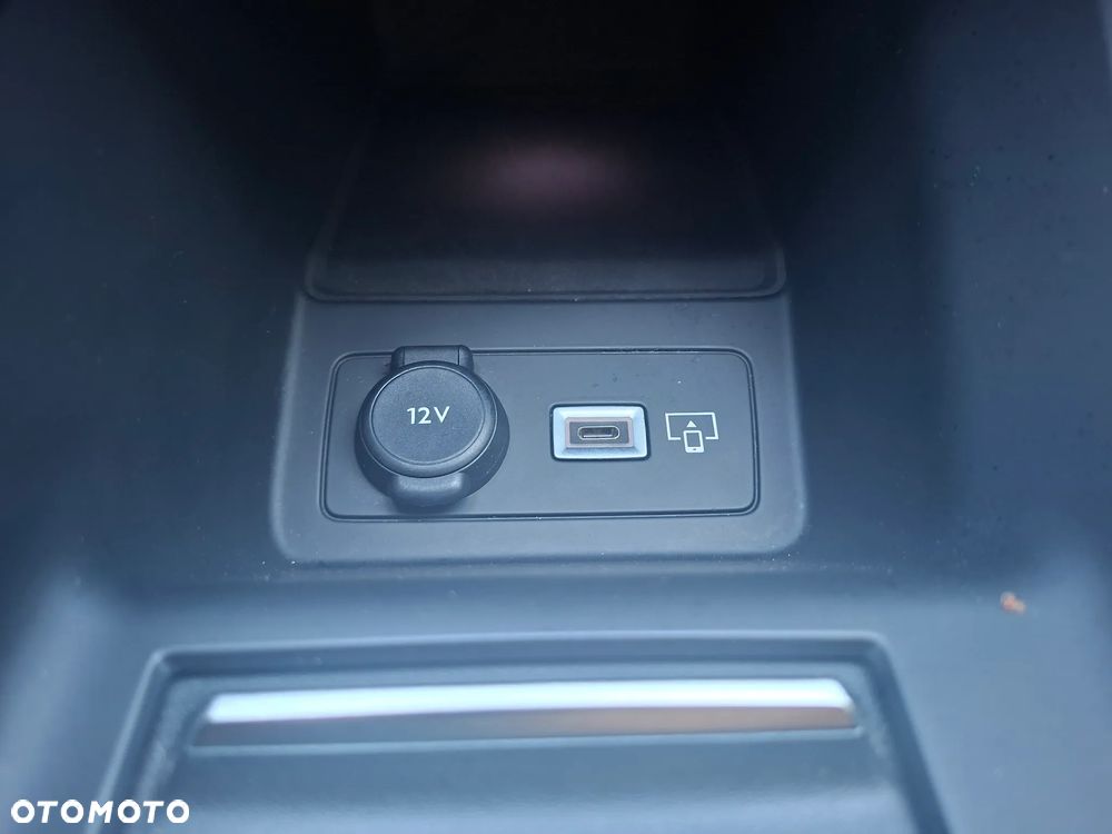 Peugeot 308 180 e-EAT8 Active Pack - 27