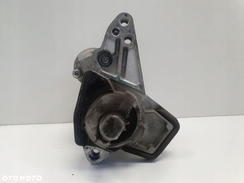 ROZRUSZNIK Renault Clio IV 1.2 TCe ROZRUSZNIK 233000557R Mitsubishi - 2