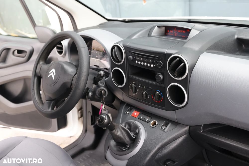 Citroën Berlingo 1.6 HDI First - 17