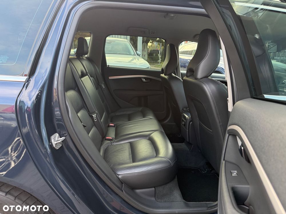 Volvo V70 D4 Drive-E Momentum - 22