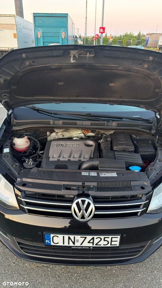 Volkswagen Sharan 2.0 TDI Highline - 22