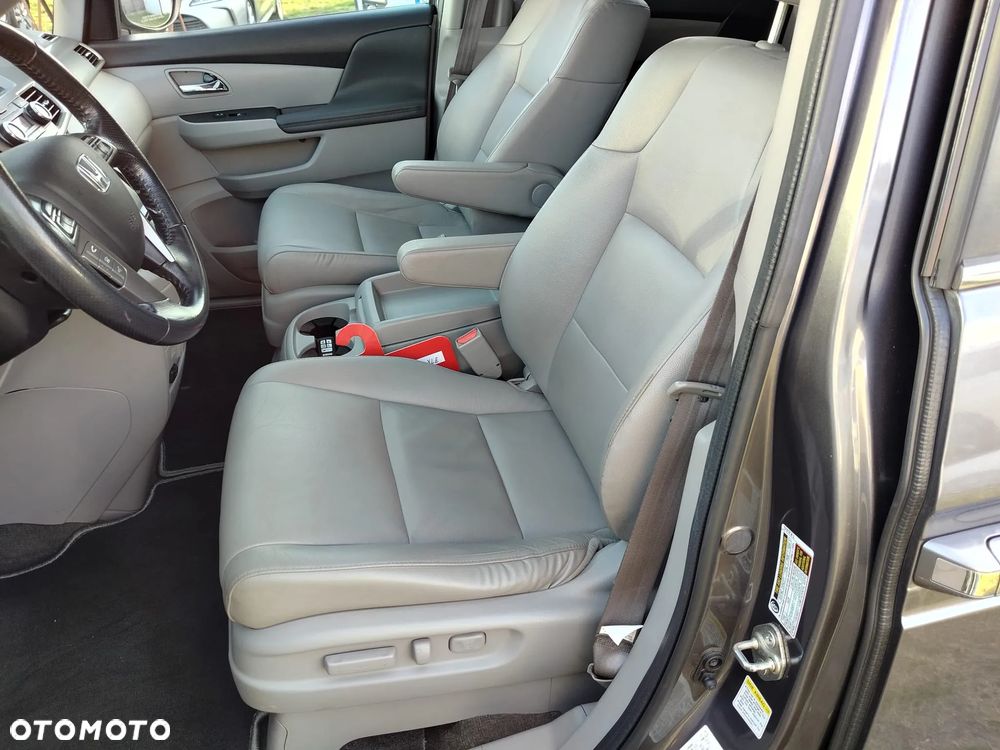 Honda Odyssey - 18