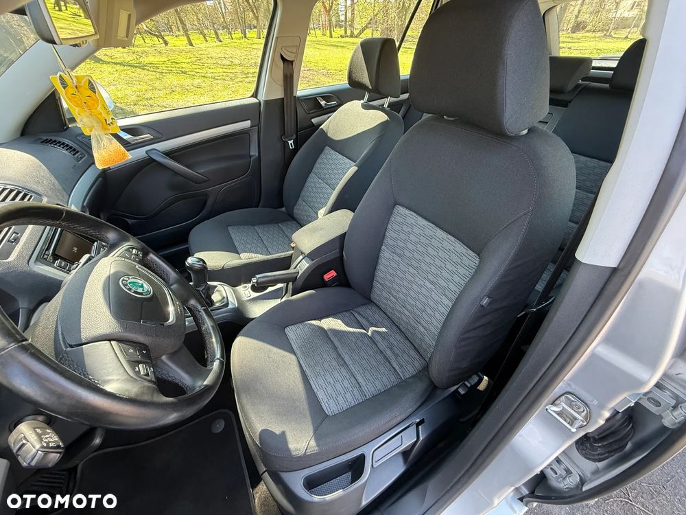 Skoda Octavia 1.6 TDI DPF 4x4 Ambition - 18