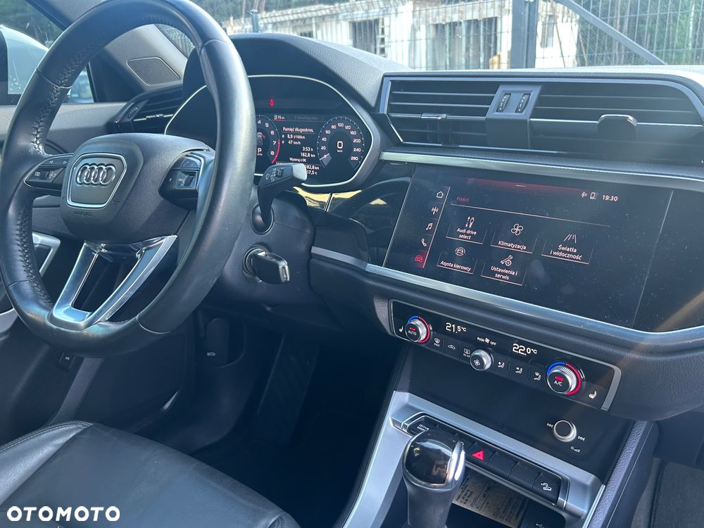 Audi Q3 45 TFSI Quattro S tronic - 22