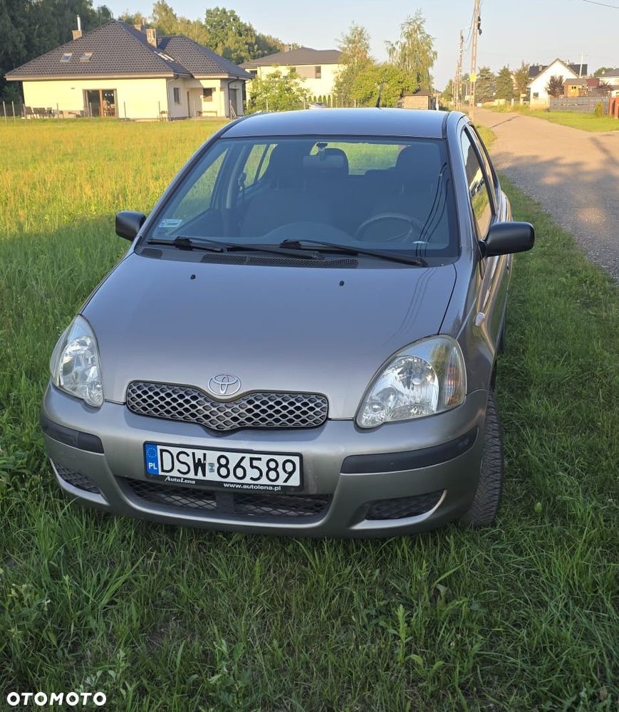 Toyota Yaris 1.0 Base - 7