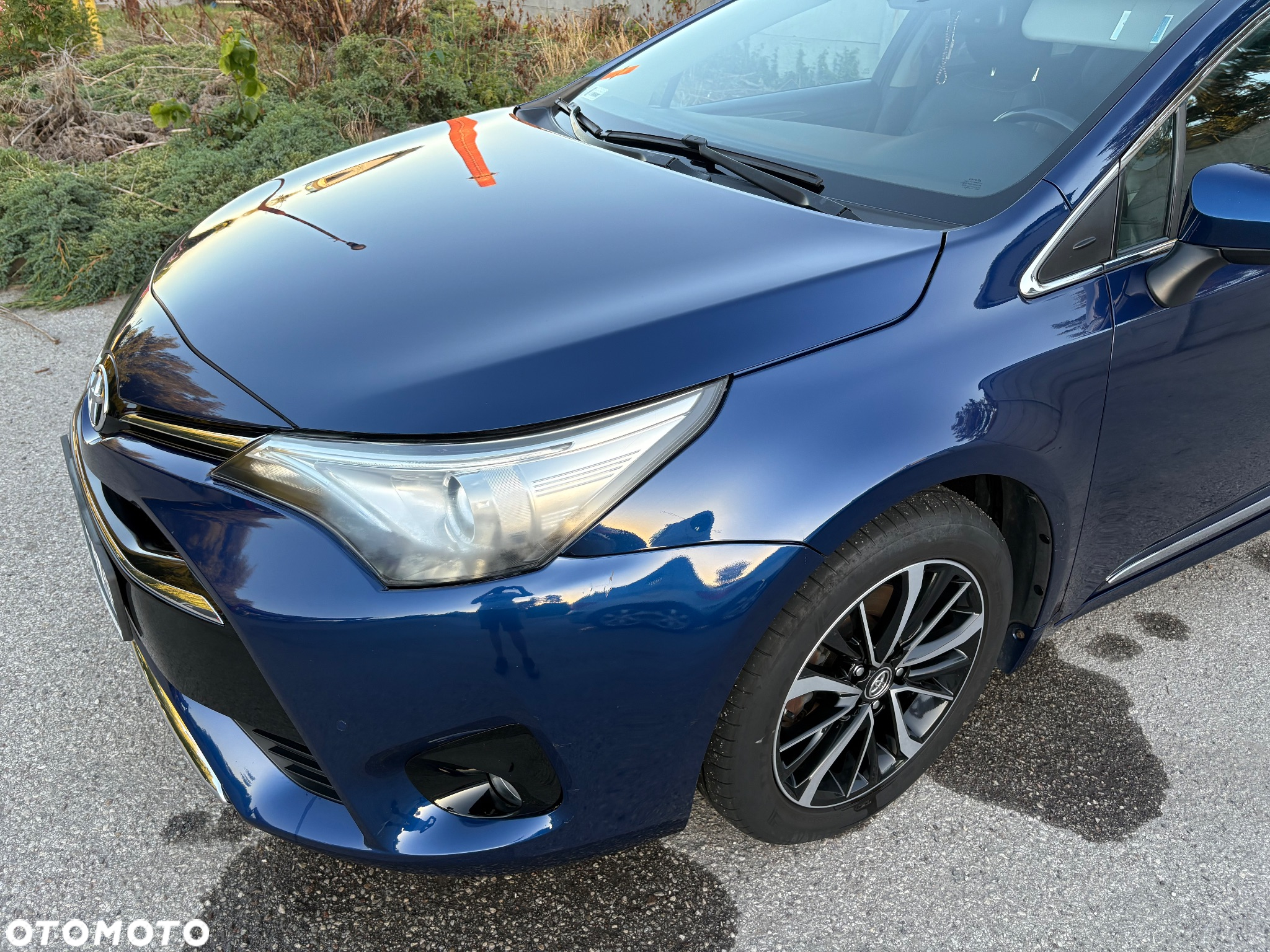 Toyota Avensis 1.8 Premium - 26