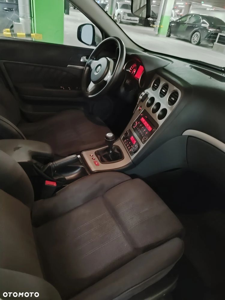 Alfa Romeo 159 - 8