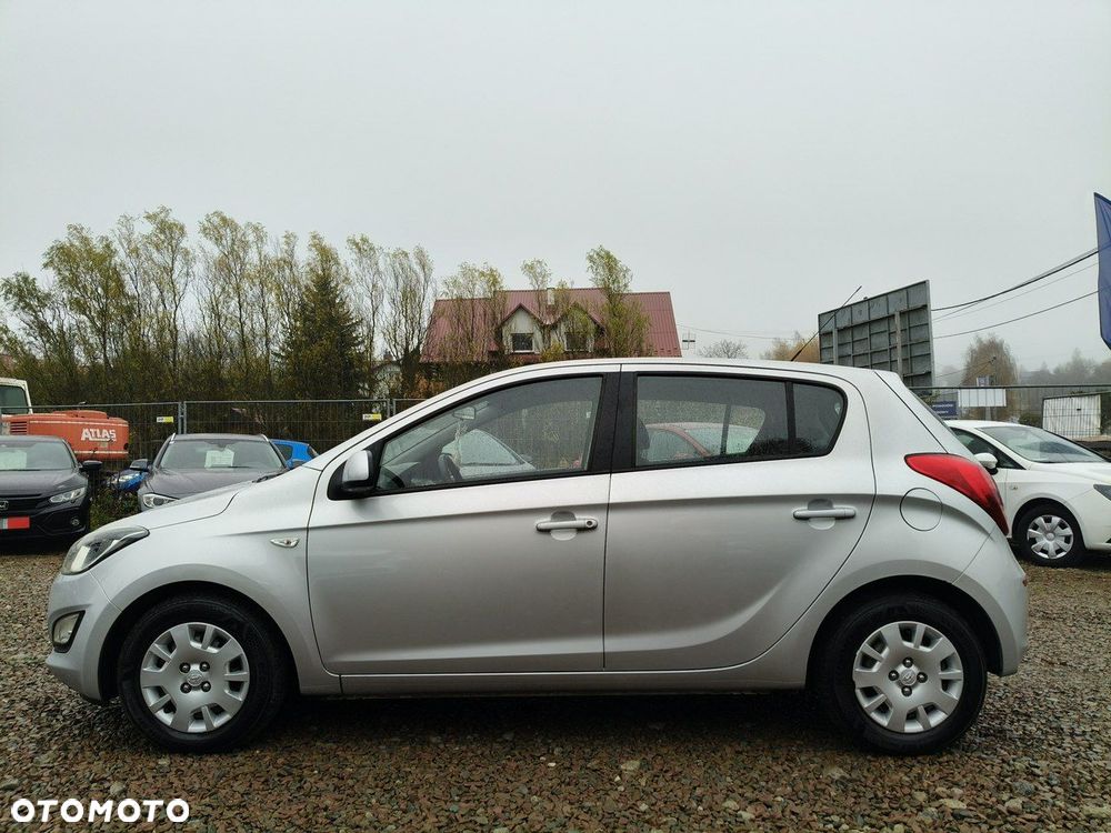 Hyundai i20 1.2 BlueDrive Classic + - 13