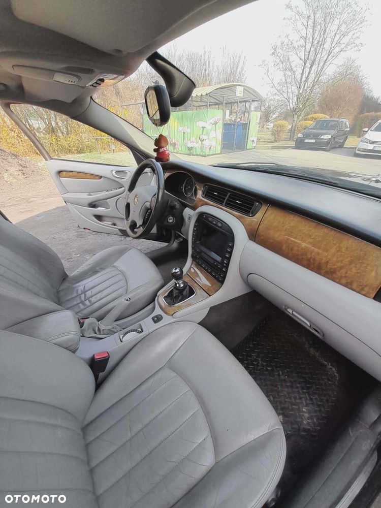 Jaguar X-Type - 5