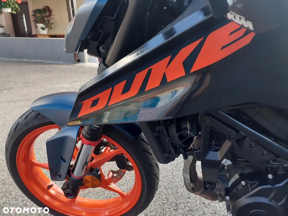 KTM Duke 125 - 17