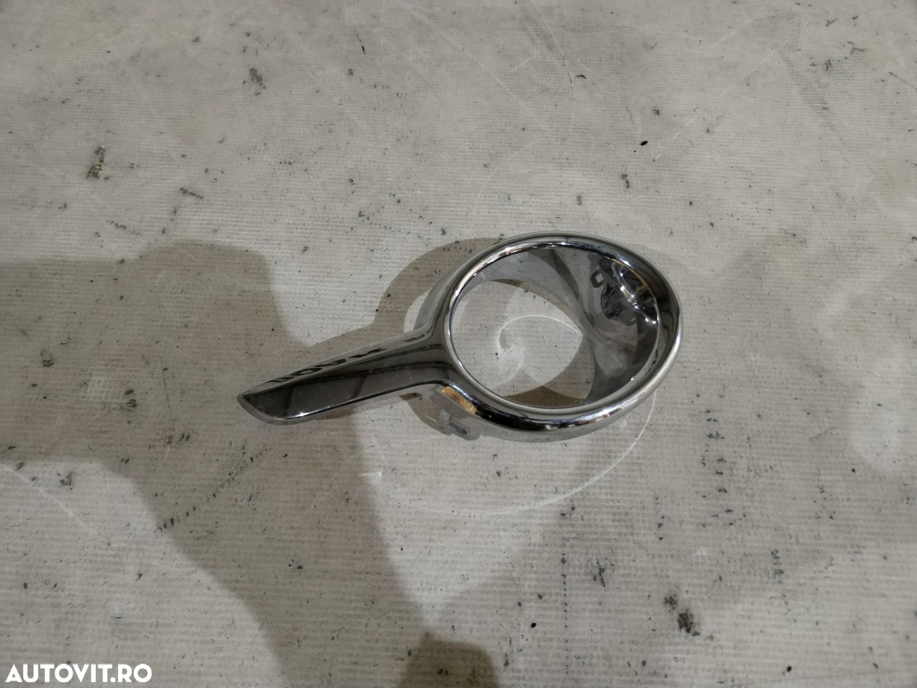 Ornament proiector dreapta, Peugeot 208, 2012, 2013, 2014, 2015, cod origine OE 9673233277. - 1