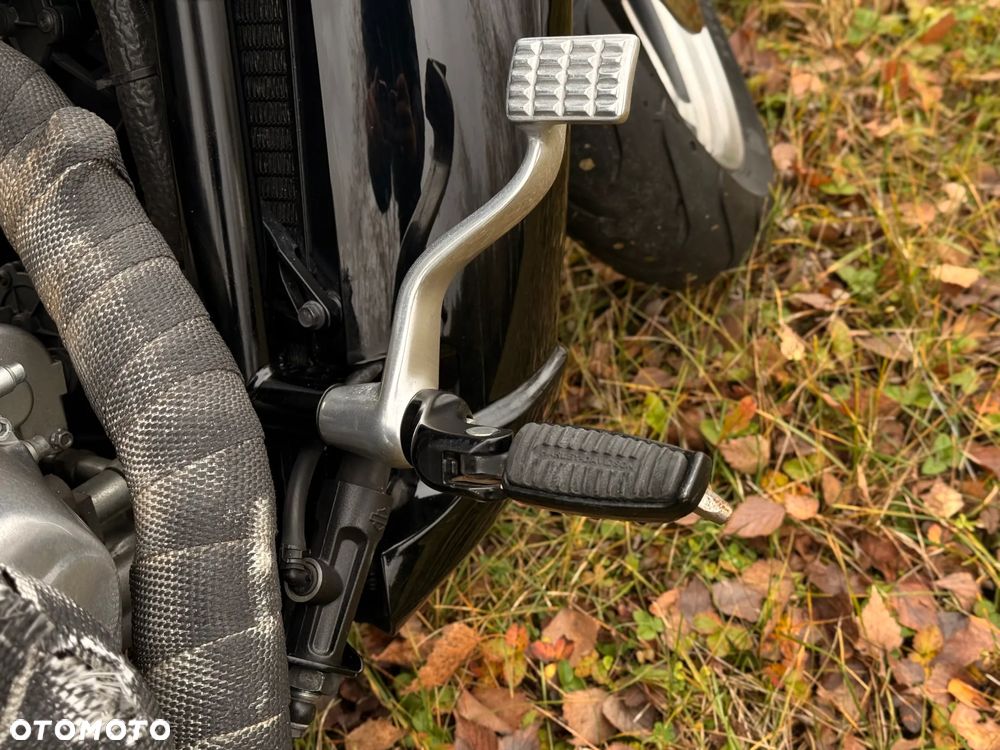 Harley-Davidson V-Rod Muscle - 27