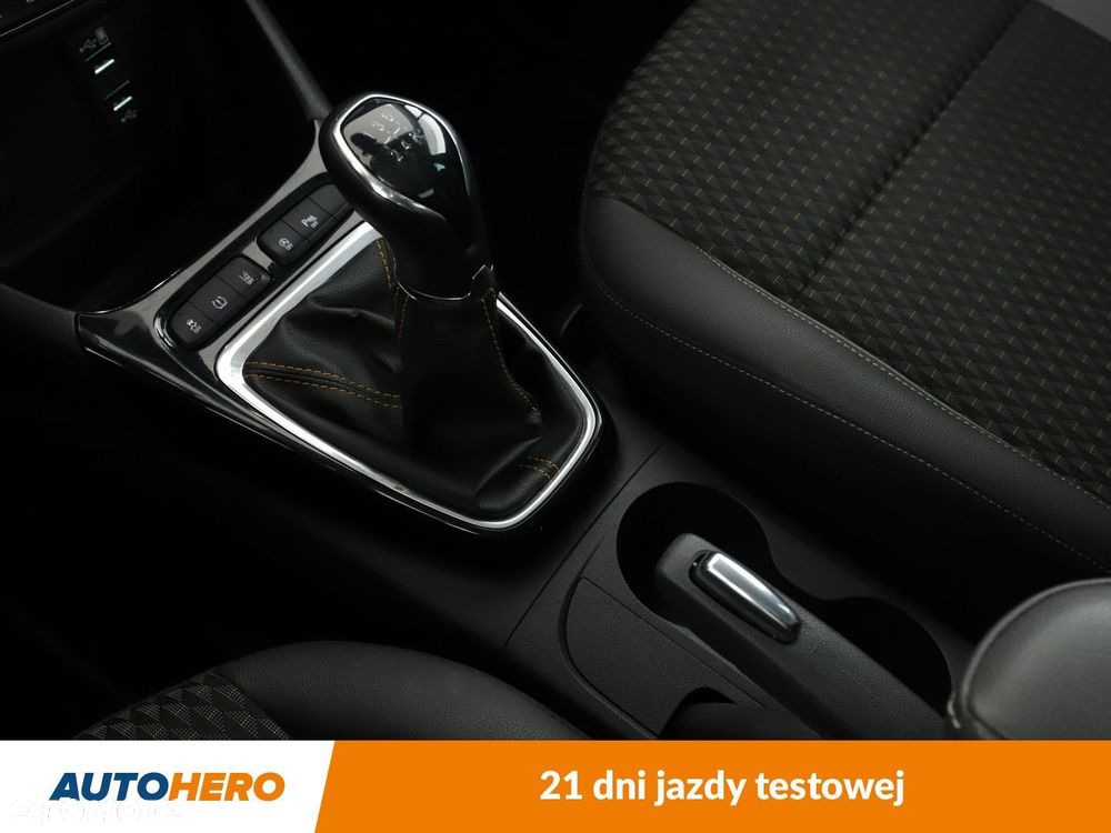 Opel Crossland X 1.2 T Design Line S&S - 28
