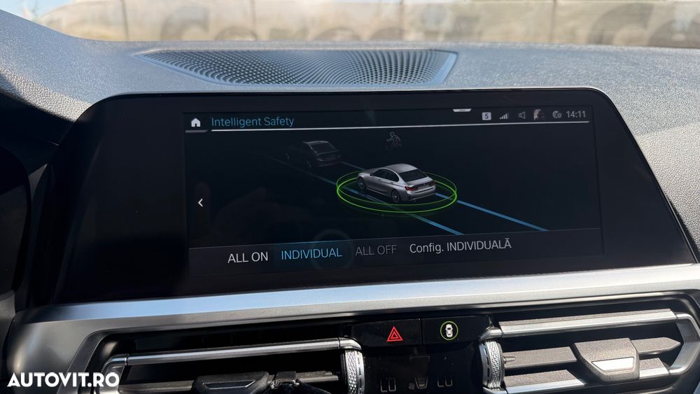 BMW Seria 3 - 12