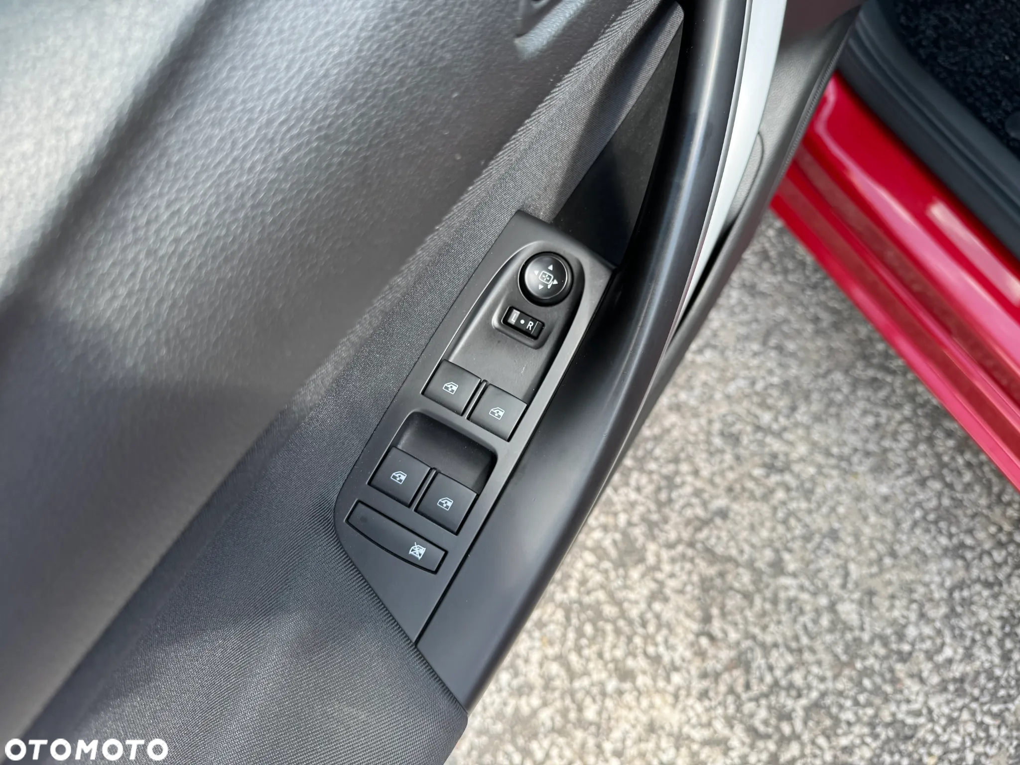 Opel Astra 1.2 Turbo Start/Stop Business Edition - 25