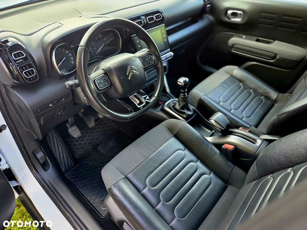 Citroën C3 Aircross PureTech 110 Stop & Start Shine - 17