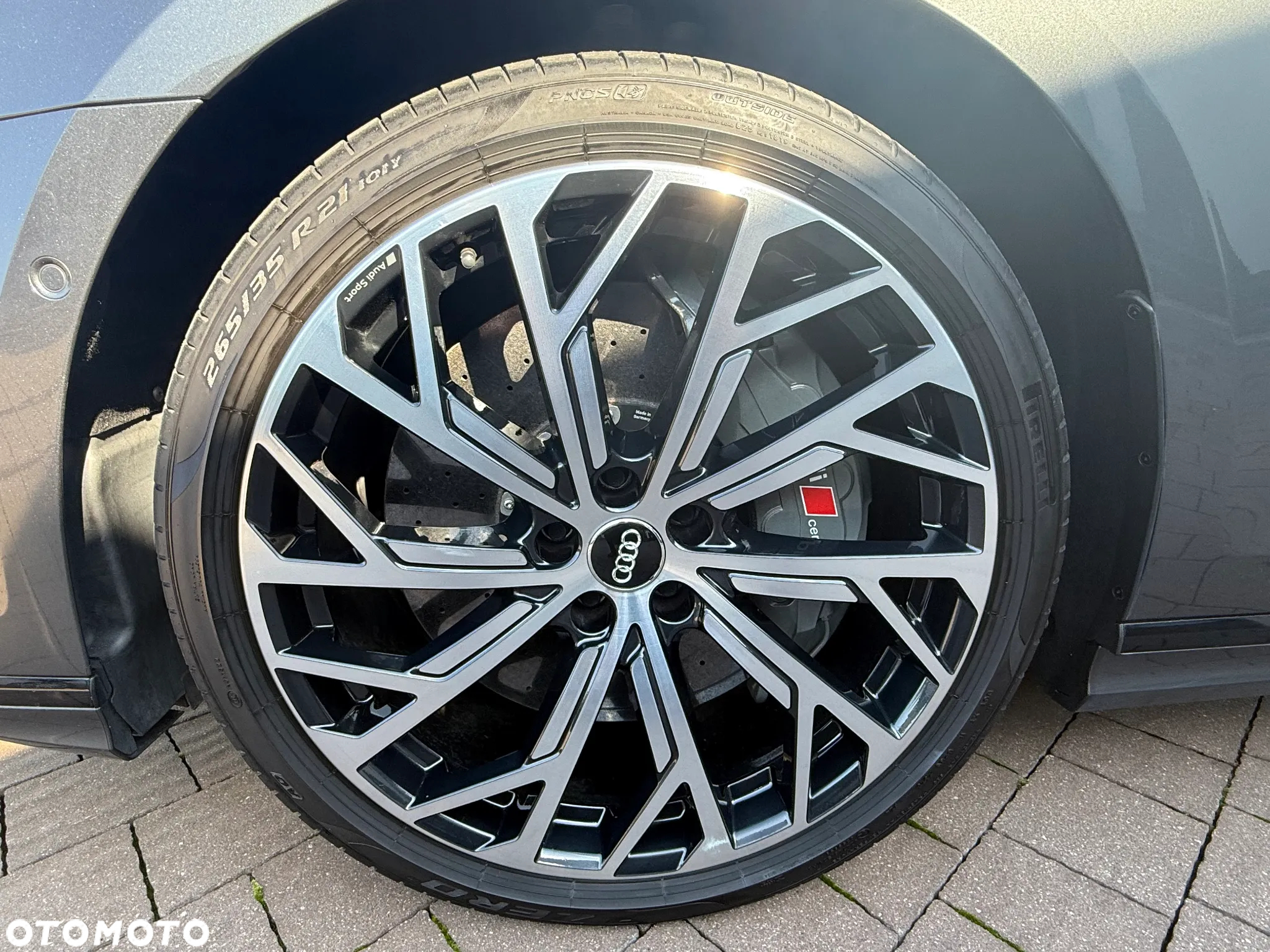 Audi A8 - 21