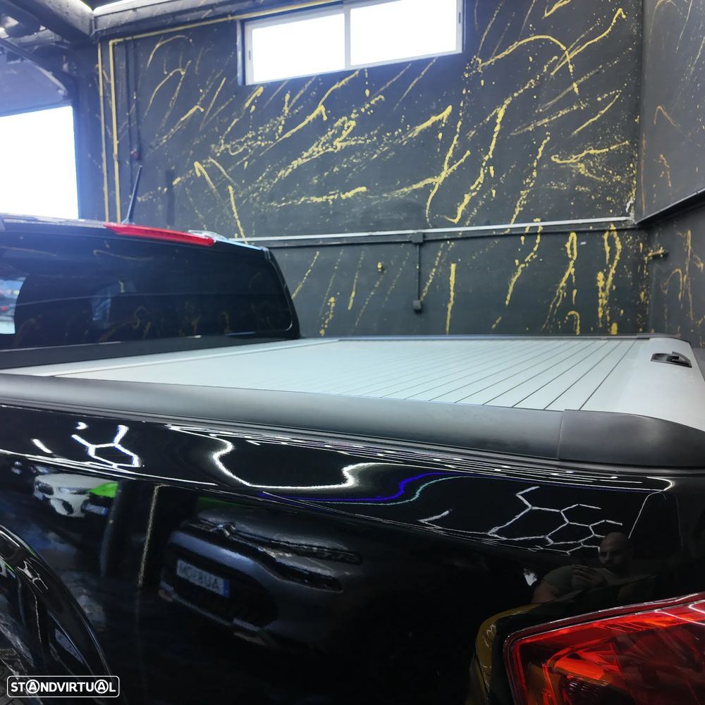 Nissan Navara 2.3 dCi CD 4WD N-Guard Azul Auto - 14